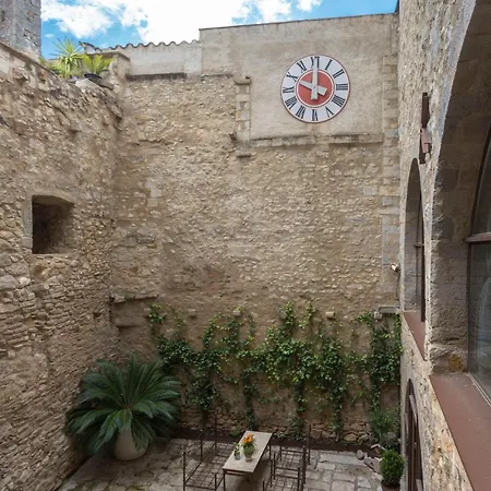 Bravissimo Palau Dels Alemanys, El Tinell