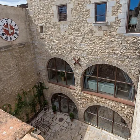 Bravissimo Palau Dels Alemanys, El Tinell *